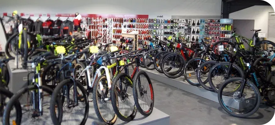 Magasin de vélos à Creysse